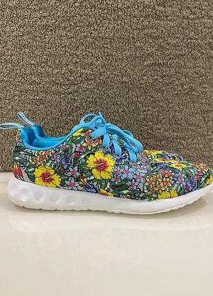 Яркие кроссовки puma оригинал