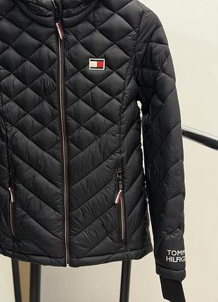 Куртка tommy hilfiger s 3