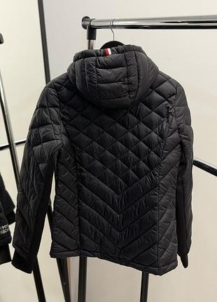 Куртка tommy hilfiger s 7