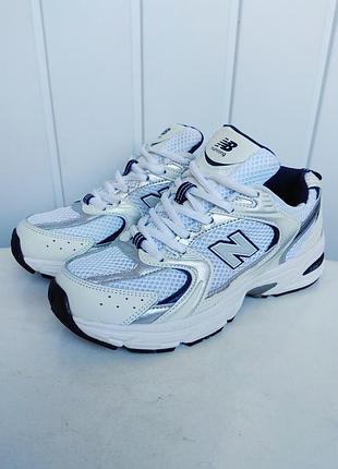 Женские кроссовки new balance 530