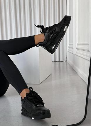 Кросівки lv skate sneaker oversized flower black 5