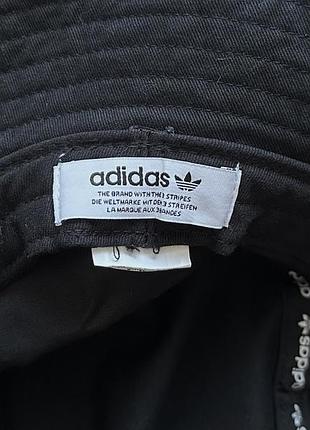 Чорна панама adidas 4