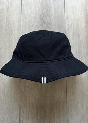 Чорна панама adidas 2