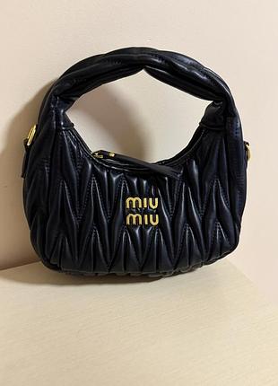 Сумка жіноча miu miu чорна з екошкіри