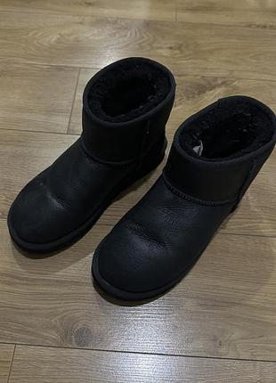 Жіночі уггі ugg чорні, розмір 38, довжина устілки 24 см