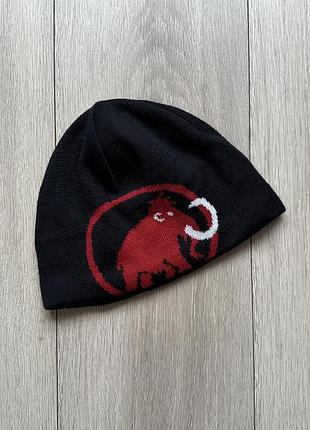 Чорна шапкаmammut