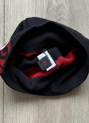 Чорна шапкаmammut 4