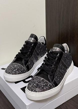 Оригінальні шкіряні кросівки в стилі golden goose