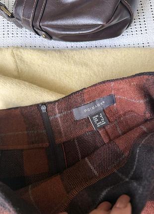 Коричнева спідниця-міні у клітинку primark 3
