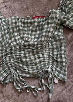 Жіночий кроп топ guess у клітинку 4