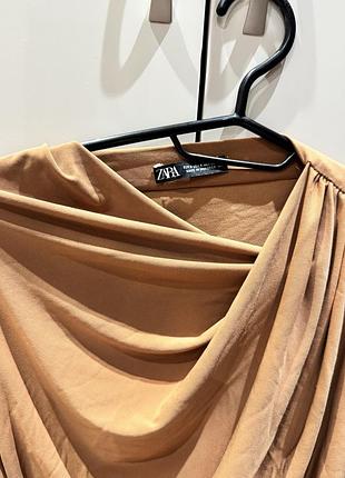 Zara лонгслів 2