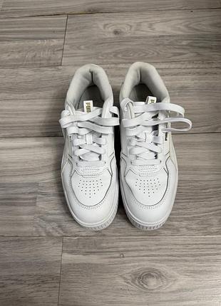 Кросівки puma білі жіночі розмір 40