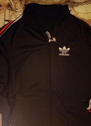 Винтажная олимпийка adidas originals черная кофта с большим логотипом на спине трилистник s