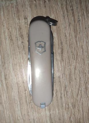 Аксесуари victorinox швейцарський складаний ніж