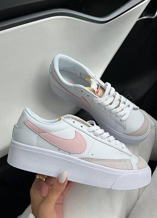 Жіночі кросівки blazer low platform 8