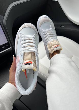 Жіночі кросівки blazer low platform 10
