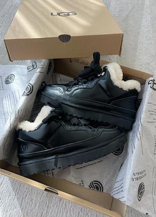 Черные ботинки унисекс ugg lowmel sneaker leather black fur х угг бутс 38