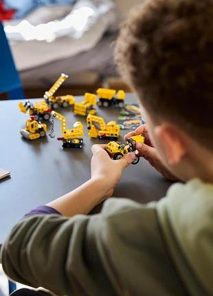 Конструктор lego technic мощные машины 9