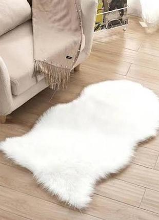 Штучний килимок шкіра 90х60 см white
