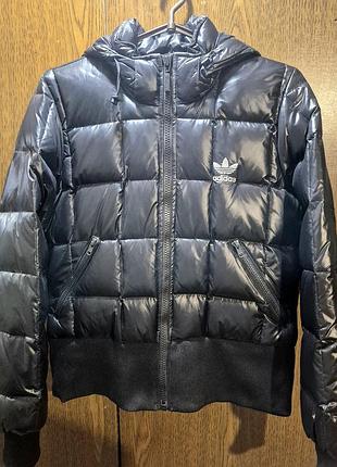 Куртка жіноча adidas пуховик чорна 40 розмір
