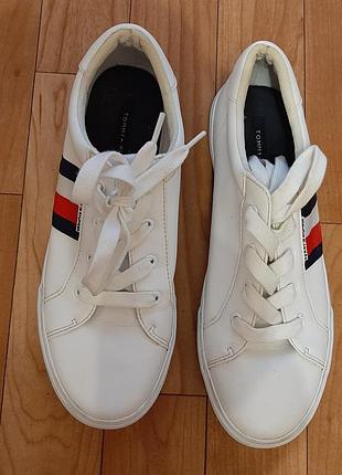 Кросівки чоловічі, марка "tommy hilfiger", білого кольору