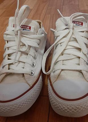 Кеди, марка "converse", білого кольору, виробництво в'єтнам