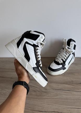 Черевики снікерси шкіряні givenchy tyson оригінал