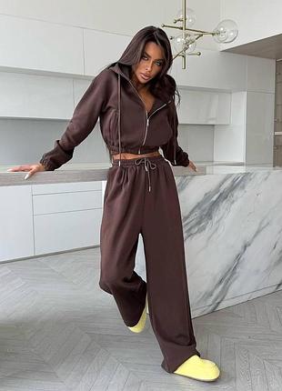 Женский спортивный костюм-тройка с корсетом, кофтой oversize и широкими брюками шоколад, 42/46