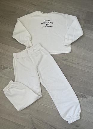Спортивний костюм zara