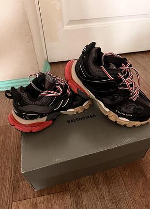 Кросівки balenciaga track 38 розмір