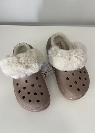Крокси сабо з хутром бренд crocs 5