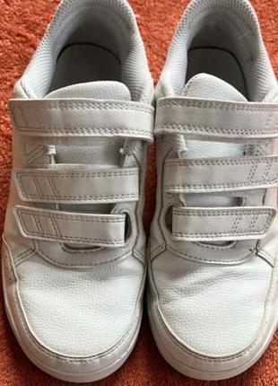 Кросівки adidas 2