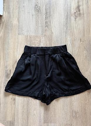 Шорти жіночі zara чорні