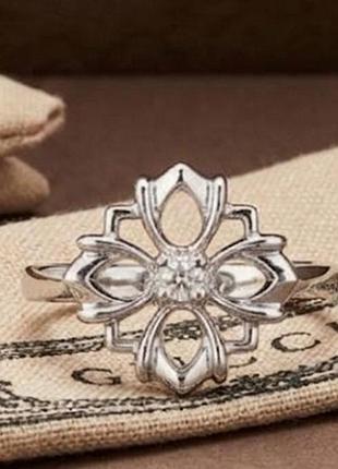Кольцо гучи flora в серебристом люкс исполнении