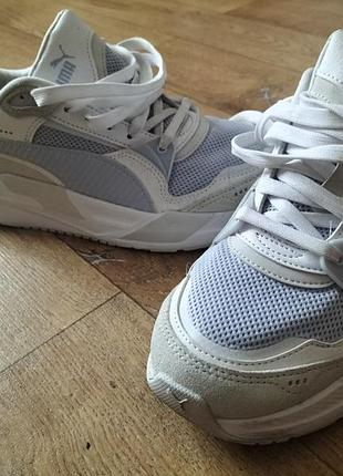 Кросівки жіночі puma білі, сірі