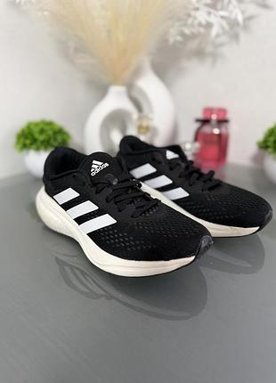 Кросівки жіночі adidas 38 (23,5)