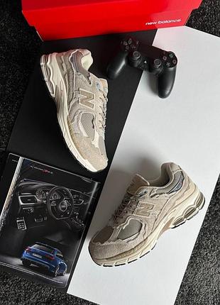 Чоловічі кросівки new balance 2002r gtx beige brown