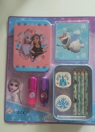 Новий набір  frozen з канцелярією