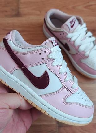 Оригинальные nike p29.5 длина стельки по факту 19см