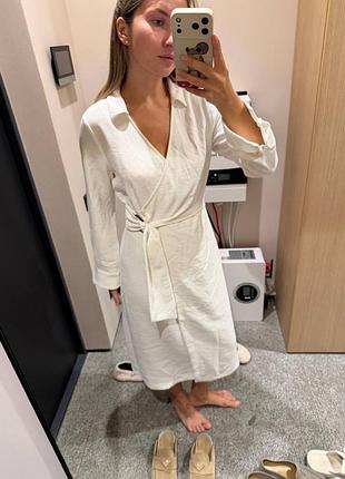 Сукня міді жіноча zara біла з поясом