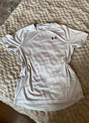 Футболка under armour сіра