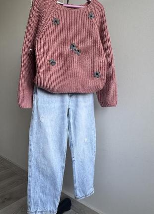 Светрик zara вʼязаний з квітами