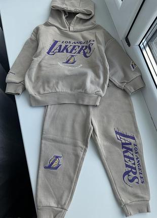 Костюм для хлопчиків zara x los angeles lakers бежевий