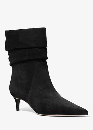 Элегантные черные замшевые ботильоны michael kors dawn suede с заостренным носком небольшим каблуком kitten heel майкл корс mk сапоги сапожки