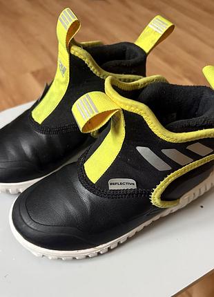 Демісезонні утеплені кросівки - чобітки adidas rapidazen, 26.5 розмір