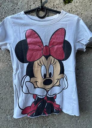 Футболка minnie mouse
на рост 110-116 см