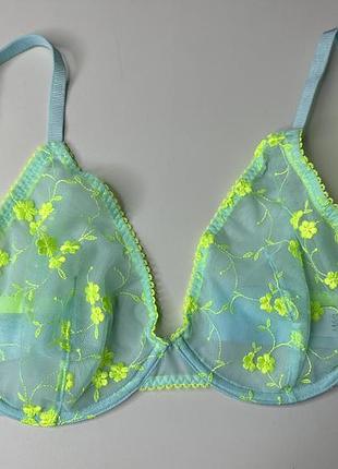 Бюстгальтер сіточка з вишивкою на кісточках мʼяка чашечка m&s - рр блакитний  70b, 85b