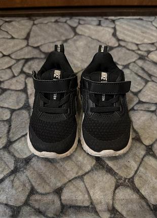 Кросівки для хлопчиків чорні, nike