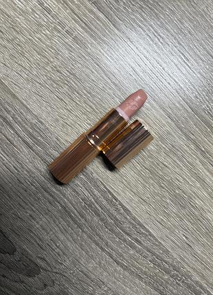 Помада для губ charlotte tilbury kkw