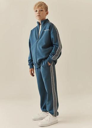 Спортивний костюм на хлопчика